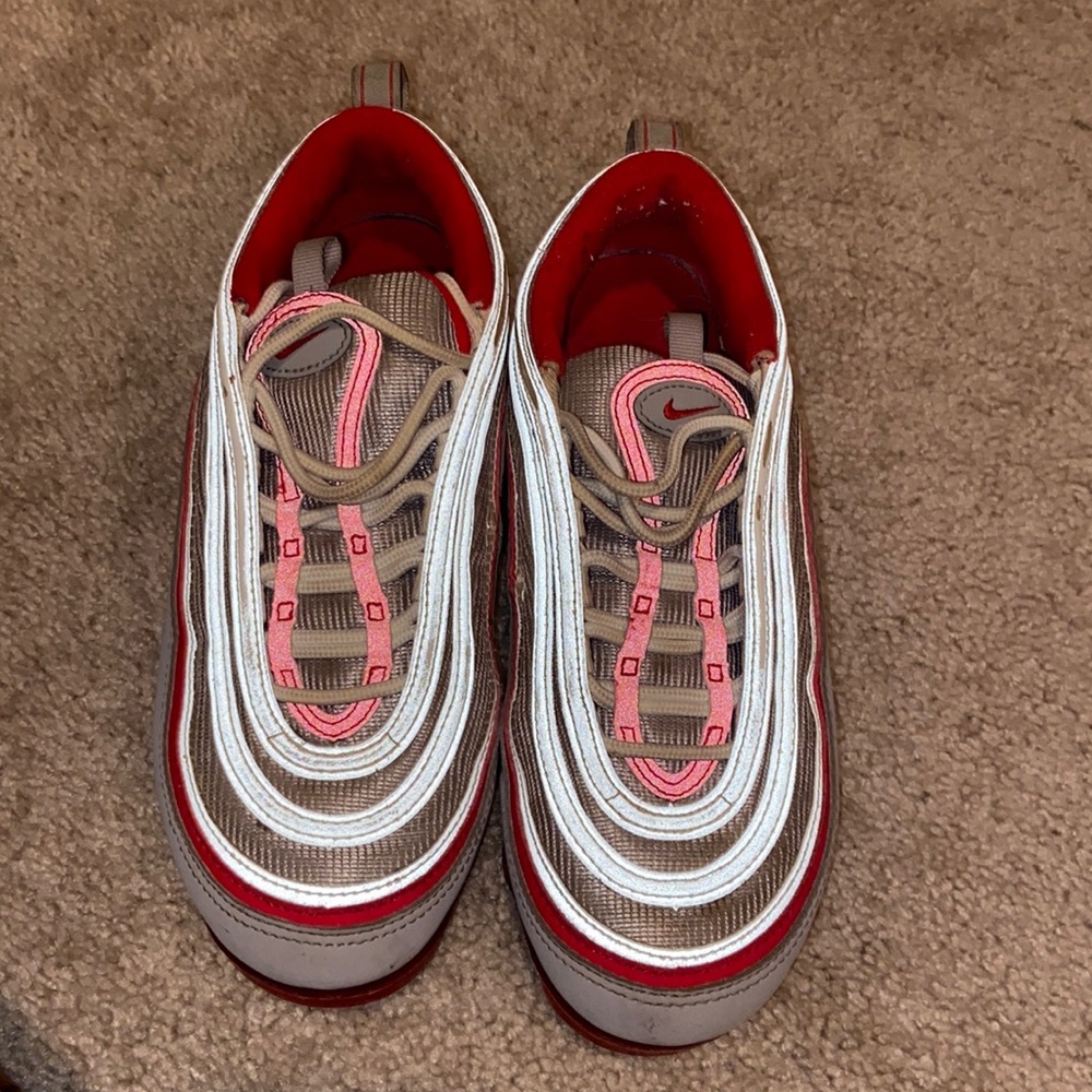 Nike shoes